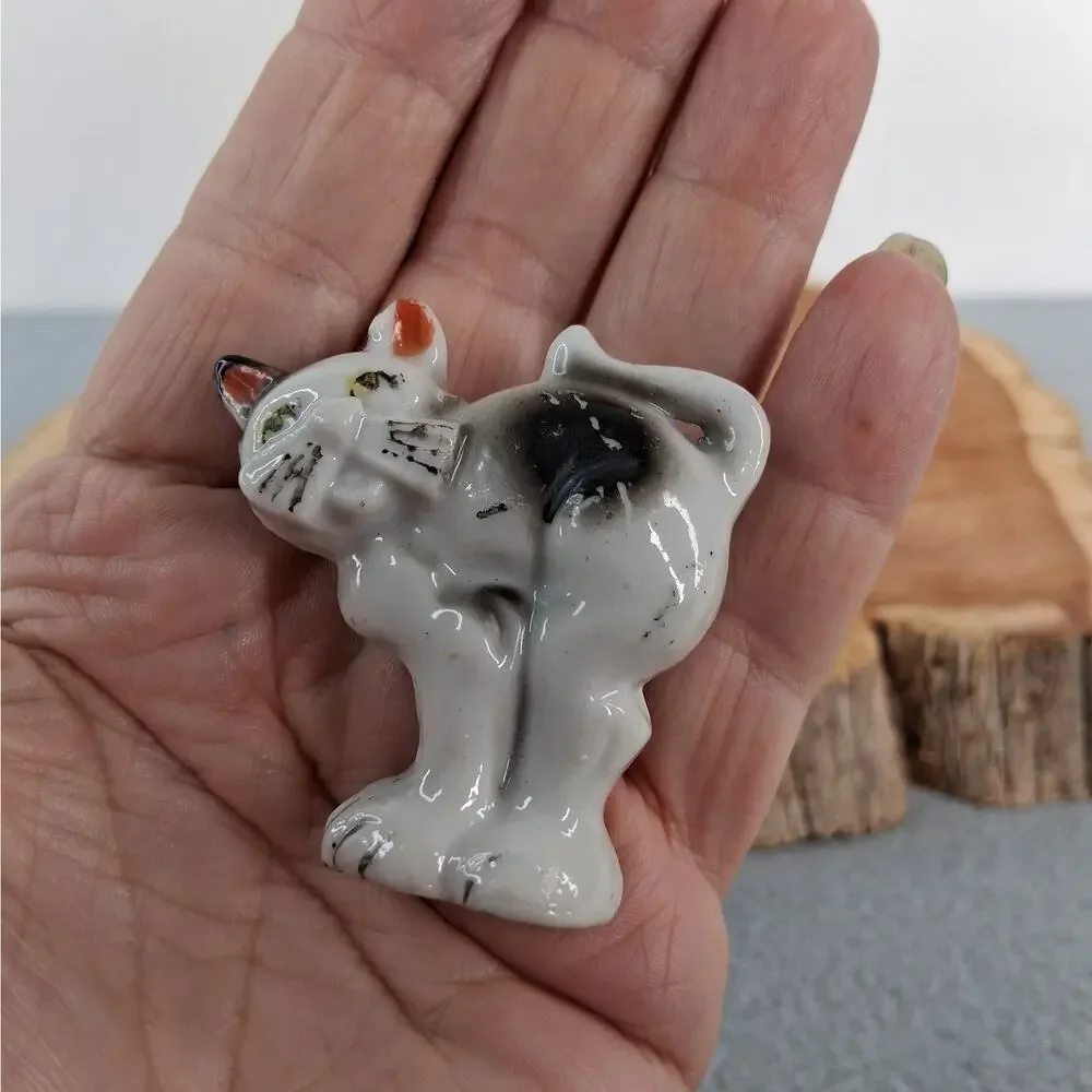 Vintage Porcelain Cat Figure Figurine Small Made in Japan